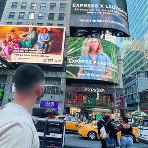 Meet your Posher, Marcos